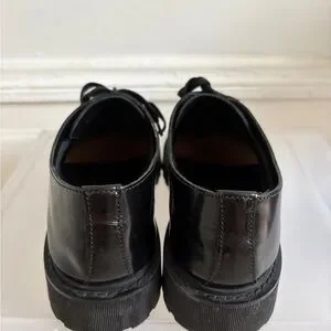 YSL Saint Laurent Men’s Liverpool Lace Up Derby Patent Leather Shoes Black 40 Saint Laurent | Shoes | Ysl Saint Laurent Mens Liverpool  main image 2